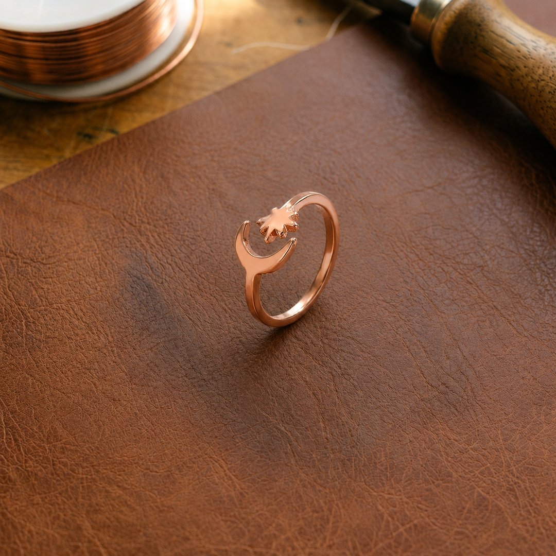 Patricia's Lunar Copper Toe Ring